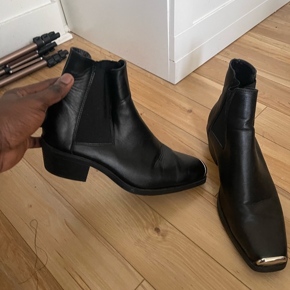 Stylish men boots - Picture 2 of 4